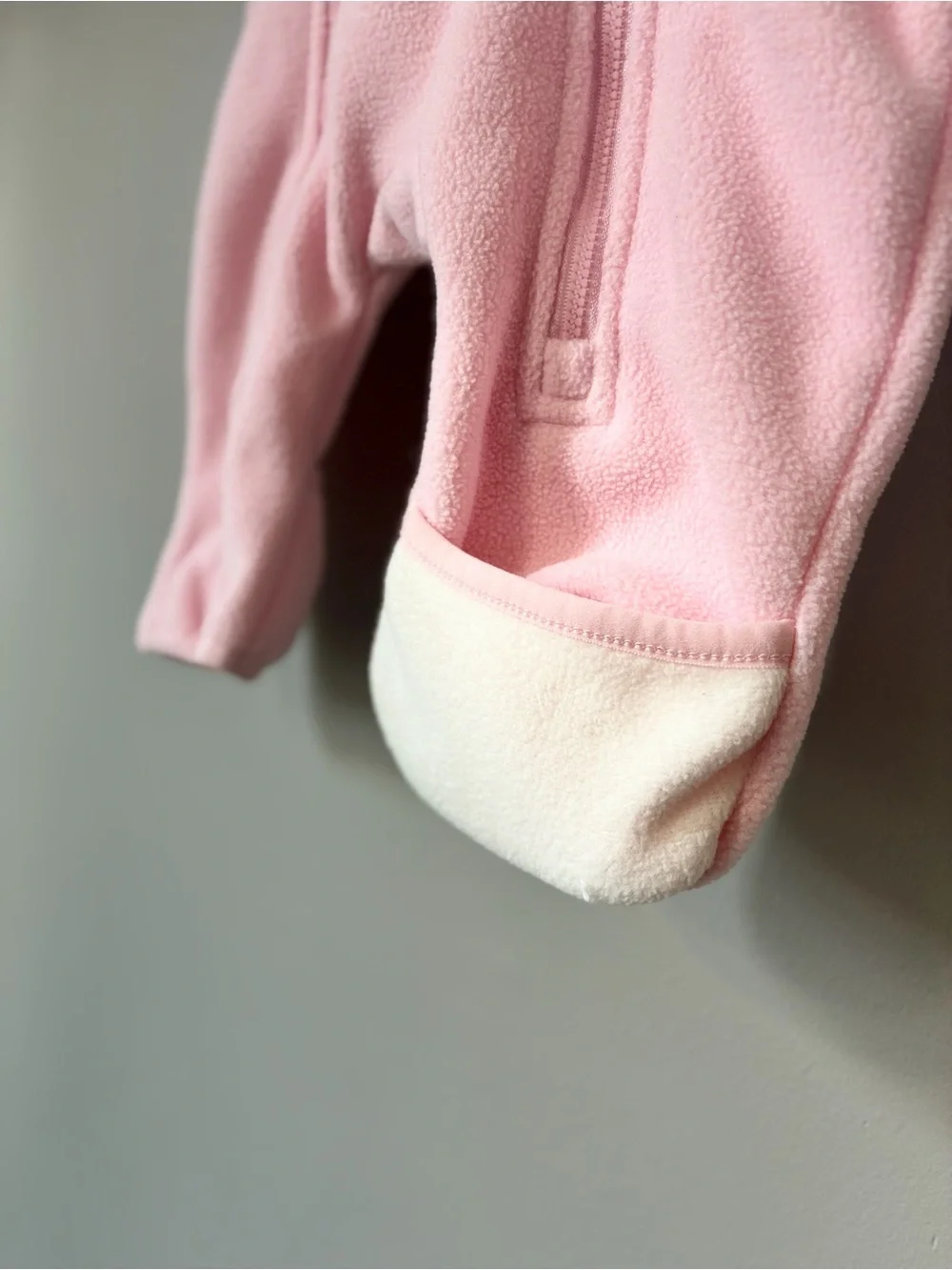 Baby Pink Fleece Hooded Footless/Convertible Coverall – Size 6–9M